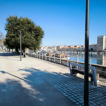 아파트 아나 자다르